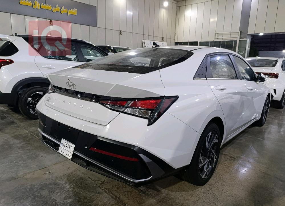 هيونداي النترا